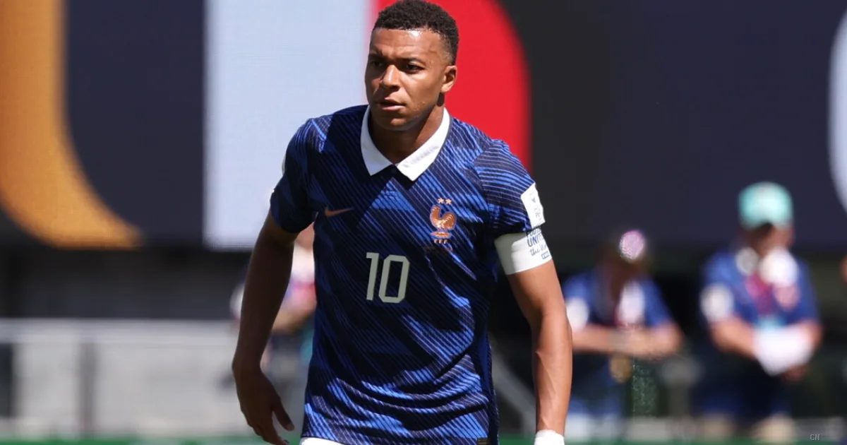 Mbappé, il re della Francia: supera Giroud