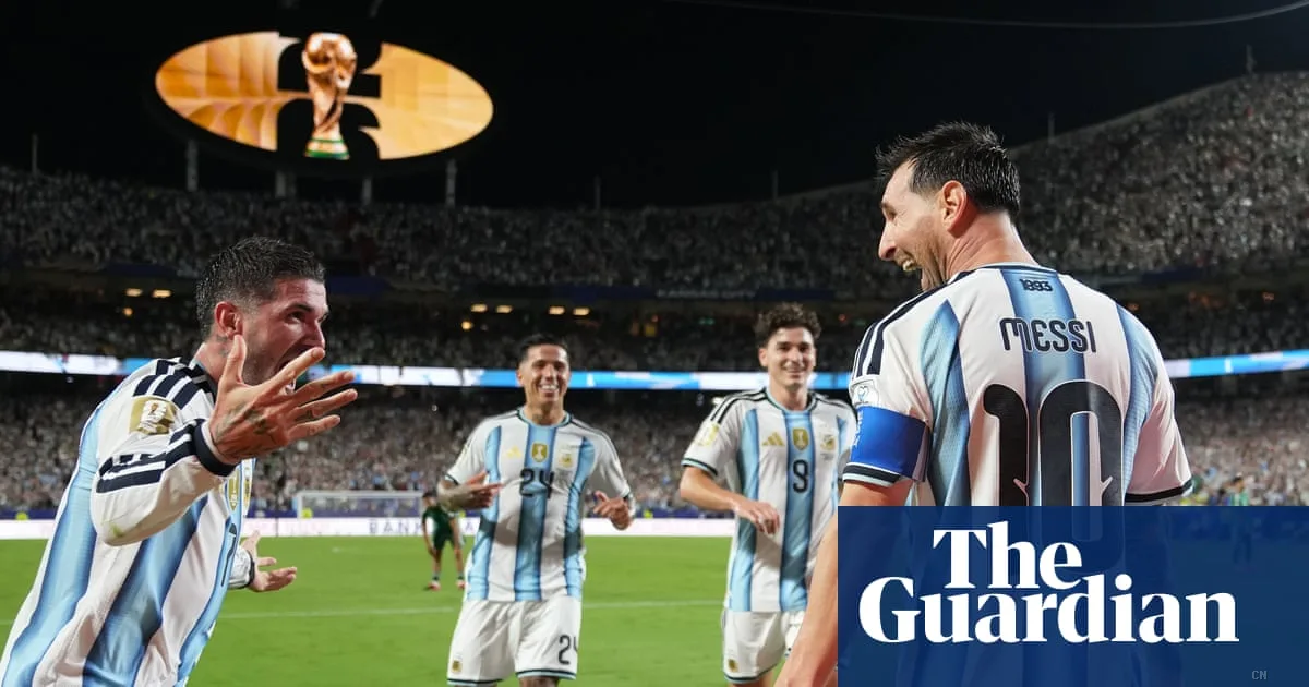 Messi leggendario: tripletta all'Algeria e record storico di gol ai Mondiali eguagliato