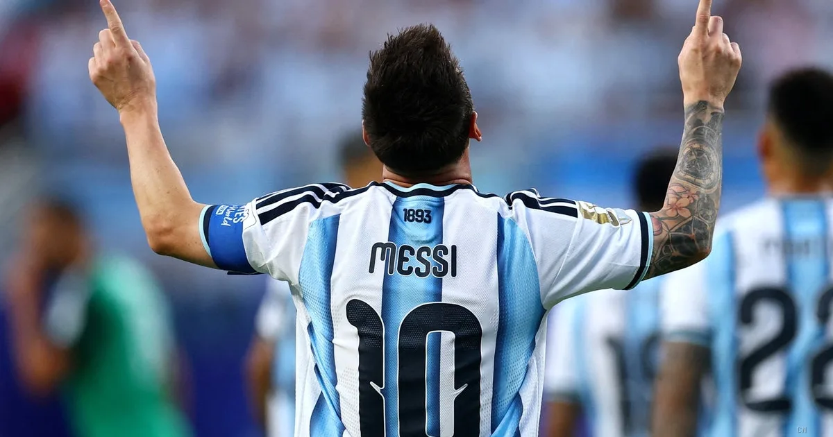 Messi: le lacrime durante il tris contro l'Algeria