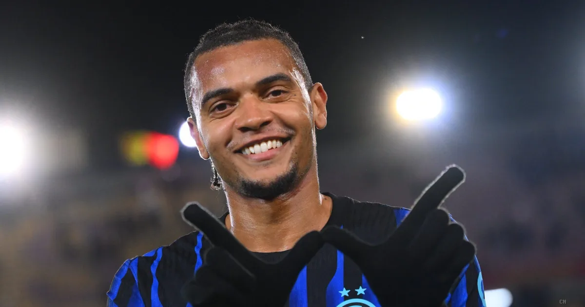 Akanji elogia Chivu dopo il rinnovo