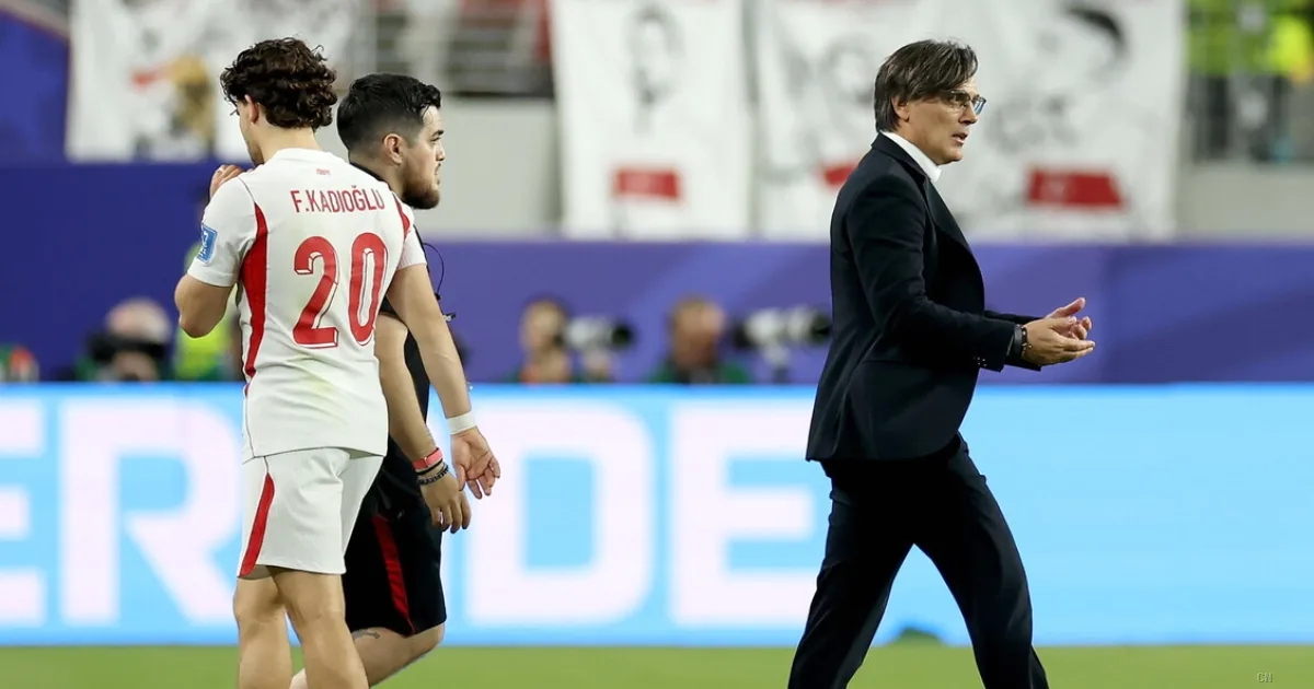 Montella saluta il Mondiale con amarezza: vittoria inutile sugli USA e critiche all'organizzazione