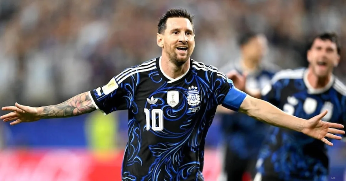 Argentina ai sedicesimi: Messi scrive la storia