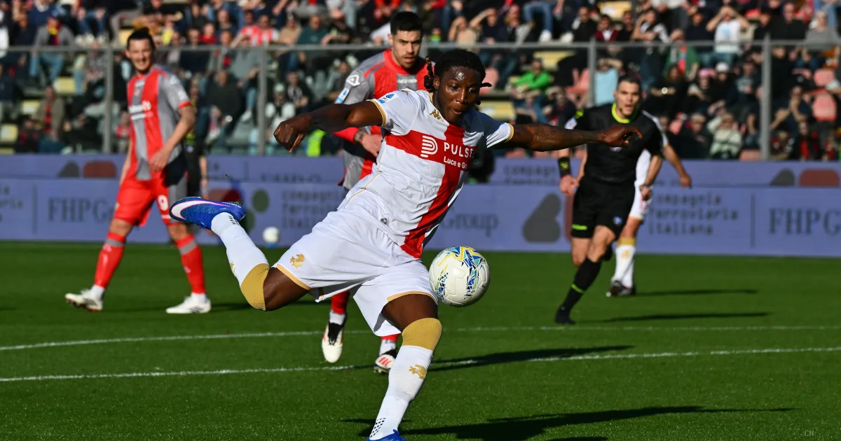Il Genoa rifiuta l'offerta del Napoli per Norton-Cuffy