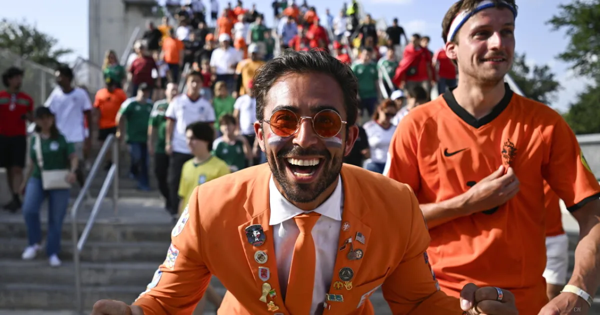 Mondiali: 'Links Rechts' diventa l'inno non ufficiale dei tifosi olandesi