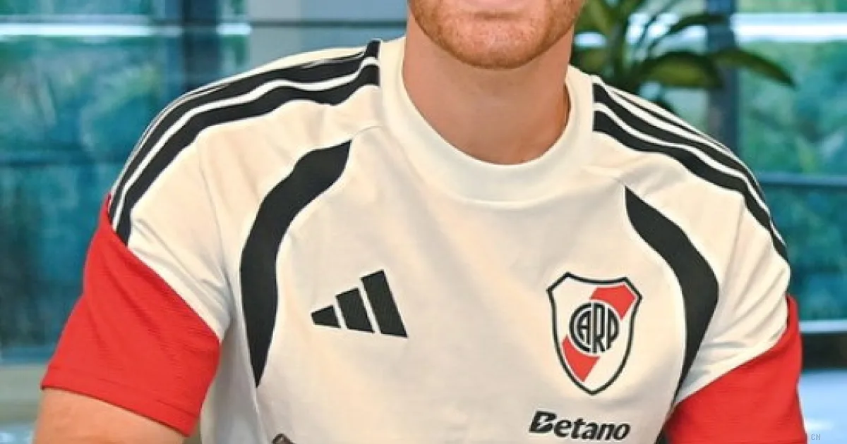 Beltran lascia la Fiorentina: ufficiale il trasferimento al River Plate