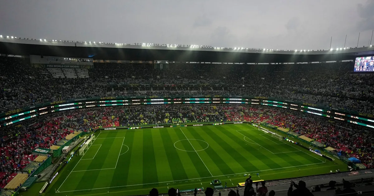 Caos Mondiale 2026: FIFA nel mirino per l'orario di Messico-Inghilterra, scoppia la polemica per il maltempo