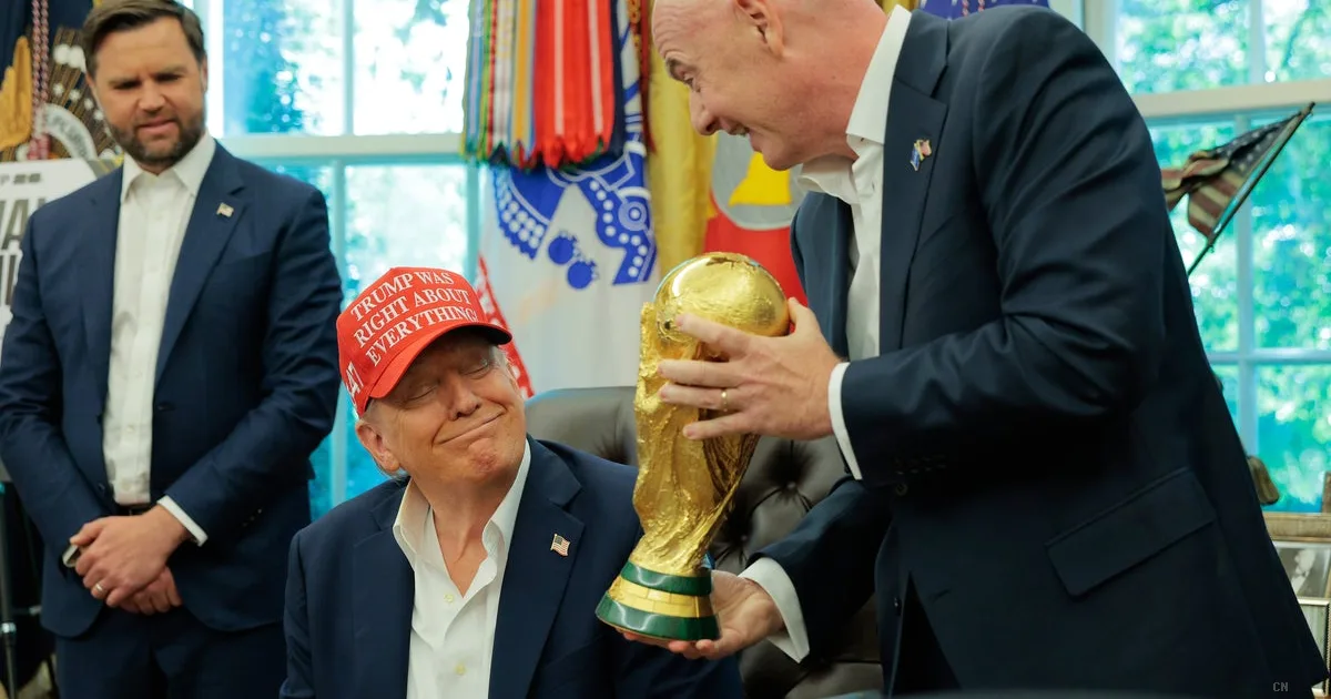 Terremoto FIFA: Infantino sotto assedio, chieste le dimissioni dopo il caso Balogun e le pressioni di Trump