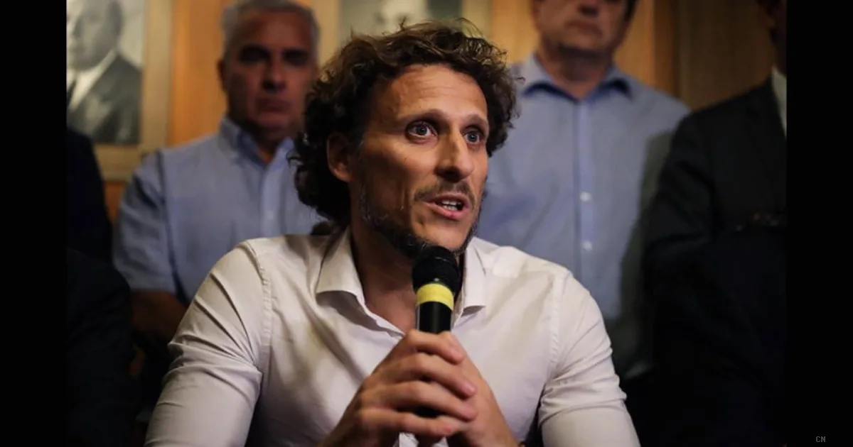 Forlan nuovo CT dell'Uruguay