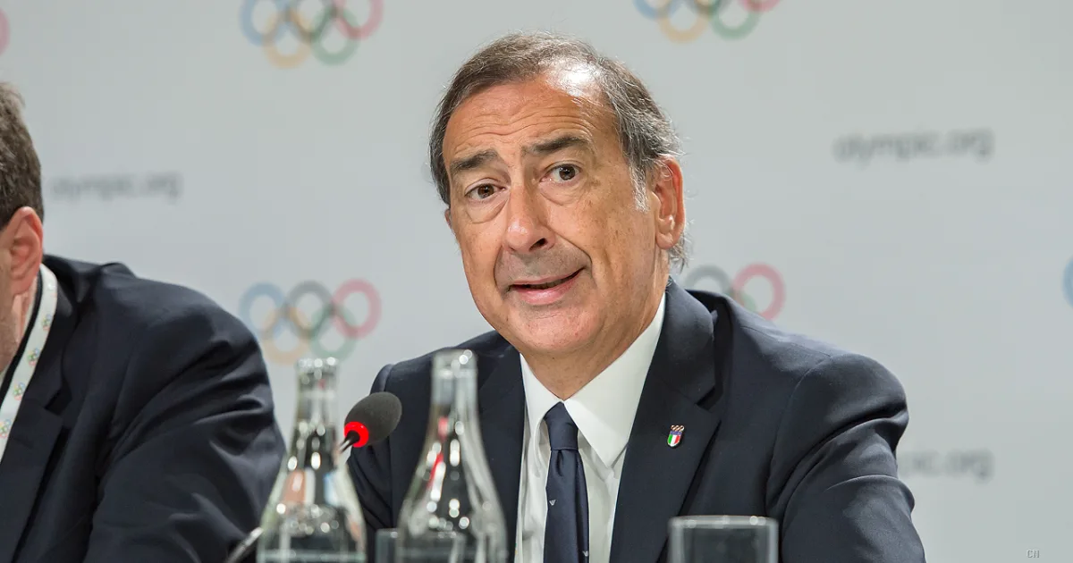 Sindaco di Milano coinvolto in indagine su consulenze