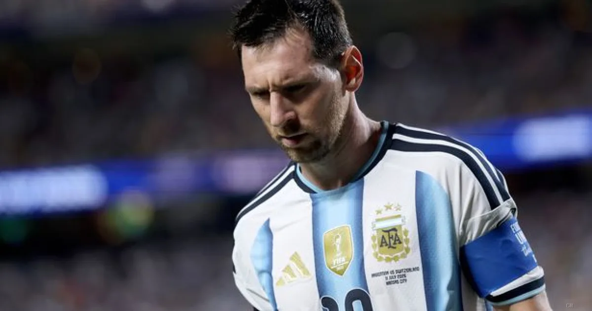 Tensione Mondiale: l'Argentina lancia sospetti sulla FIFA prima della semifinale contro l'Inghilterra