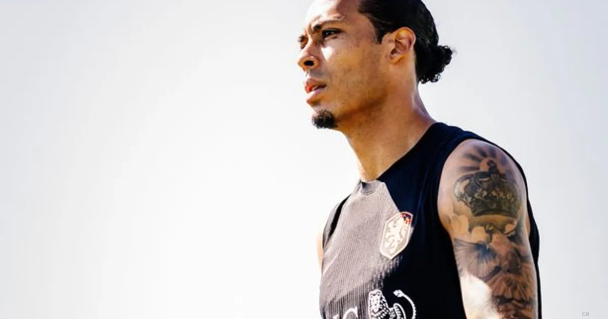 Il futuro di Van Dijk al Liverpool in discussione