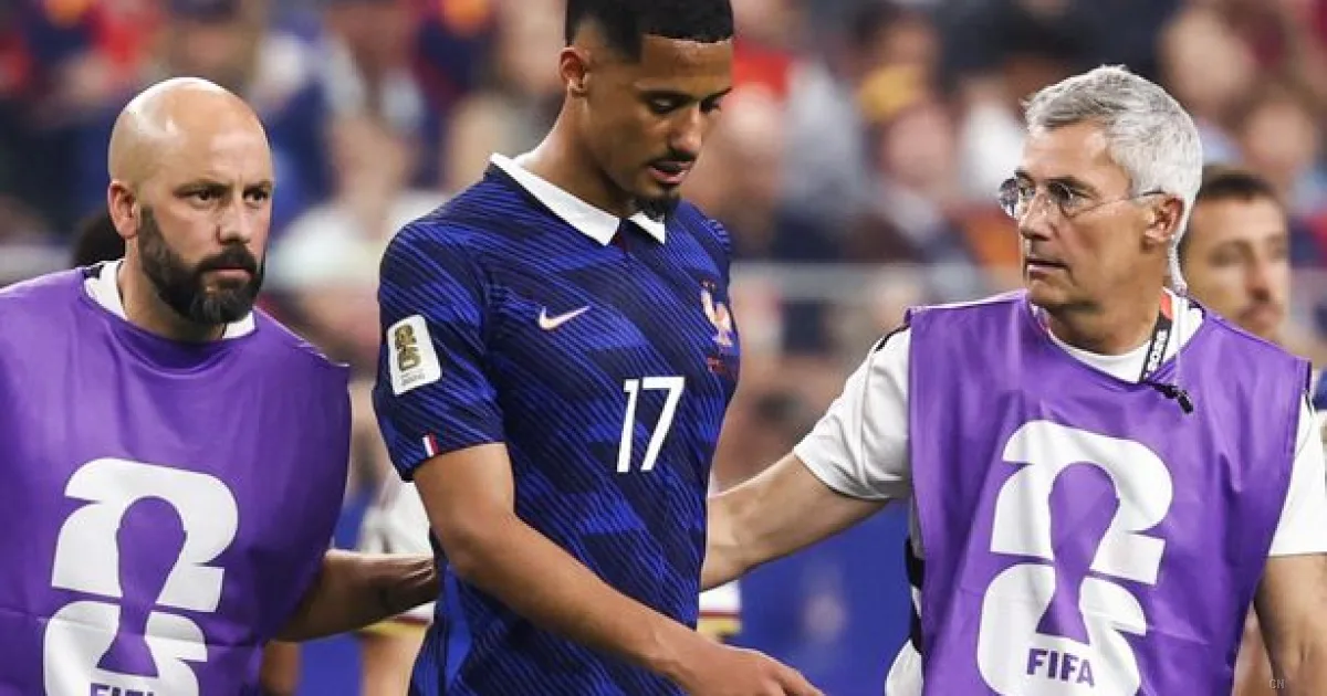 Tegola Arsenal: William Saliba operato alla schiena, stop di cinque mesi per il pilastro della difesa