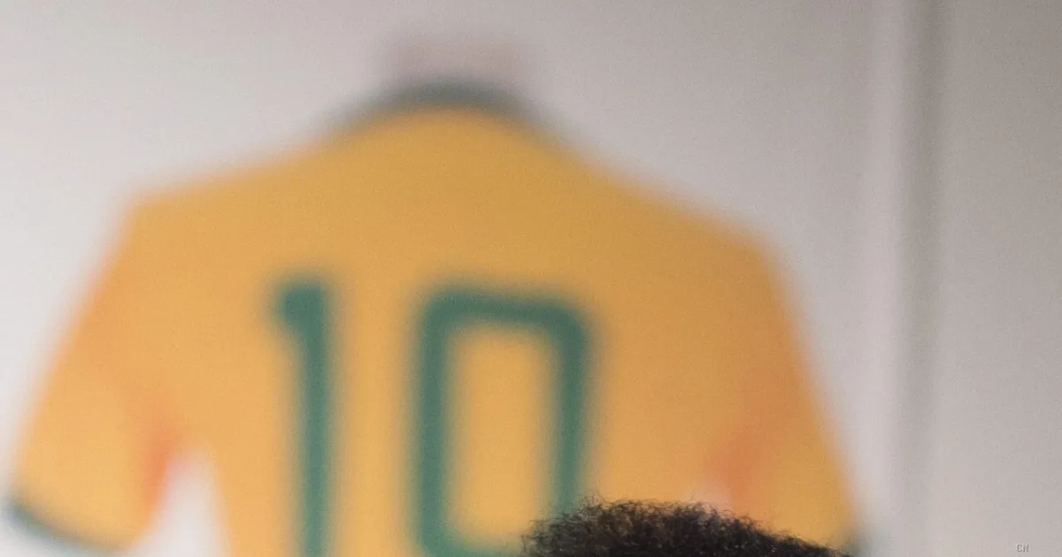 La maglia di Pelé alla finale del 1958 venduta per 4,9 milioni di dollari