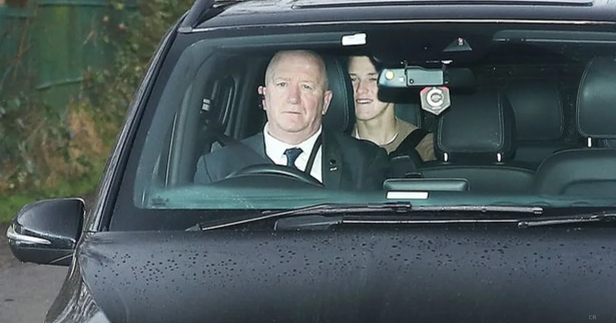 Il misterioso uomo che ha acceso le speranze dei tifosi del Manchester United