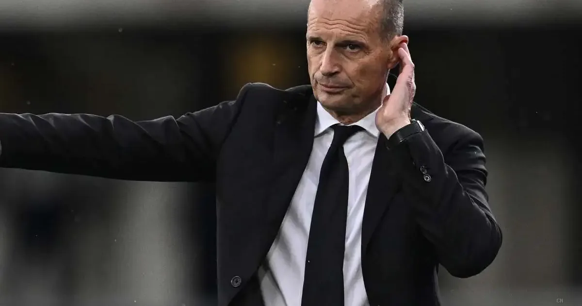 Napoli, la rivoluzione di Allegri: 4-3-3 e centralità del pallone nel nuovo corso azzurro