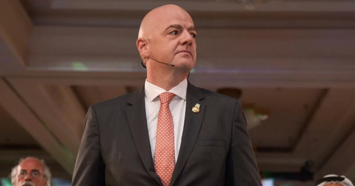 Clamoroso scenario internazionale: Trump spinge Infantino verso l'ONU, ma il futuro della FIFA resta un rebus