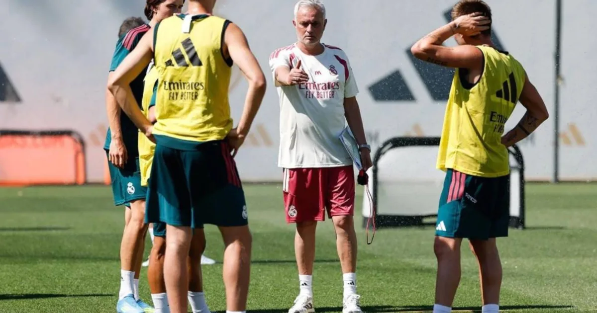 Mourinho torna sulla panchina del Real Madrid: oggi il debutto contro l'Alcorcón a Valdebebas