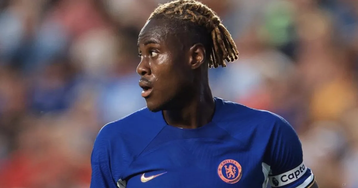 Il Como sfida il Chelsea per Chalobah