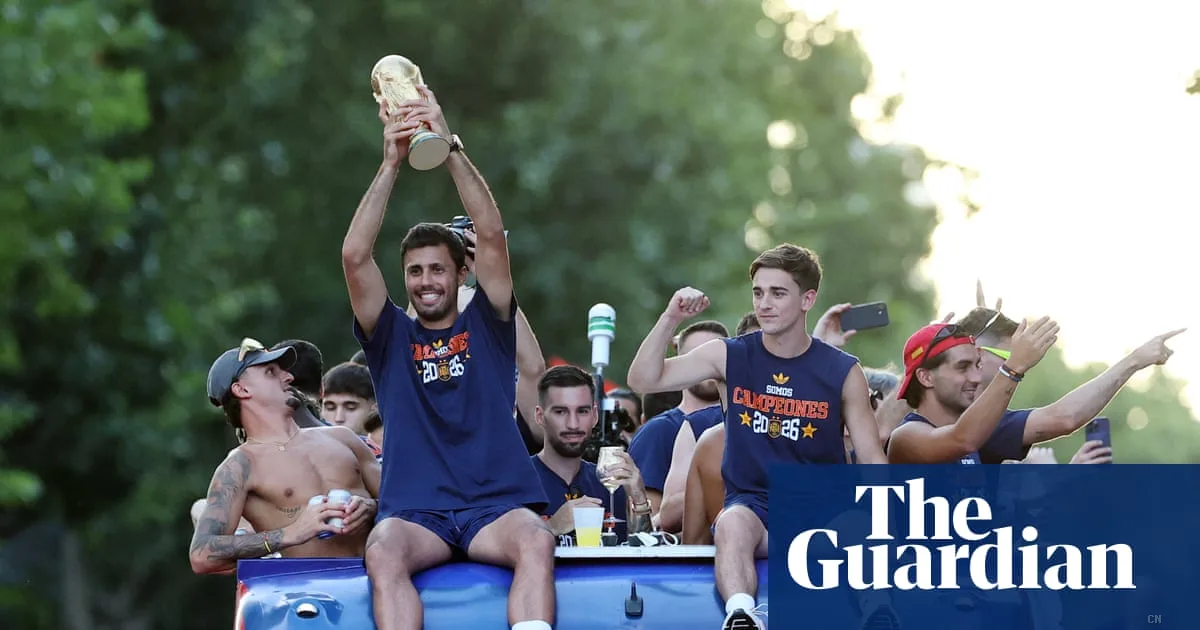 Verso il Mondiale 2026: analisi tecnica, gestione arbitrale e il futuro del calcio internazionale