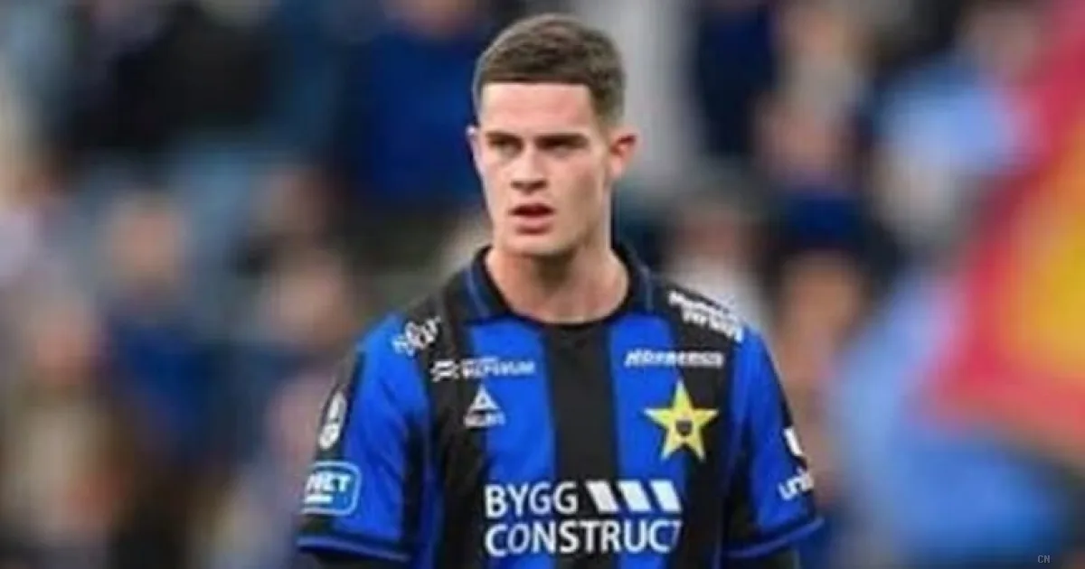 Robbie Ure, il nuovo gigante scozzese che incanta la Svezia: Lecce e Genoa si sfidano per il bomber del Sirius