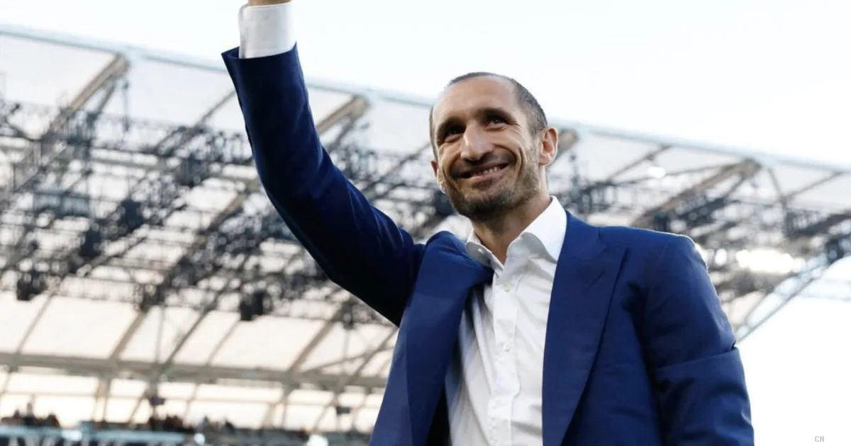 Chiellini: 'Sono felice alla Juventus, non penso alla FIGC'