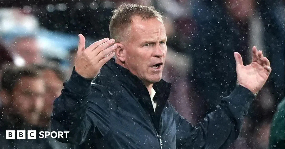 Hearts, inizio difficile per Vrancken