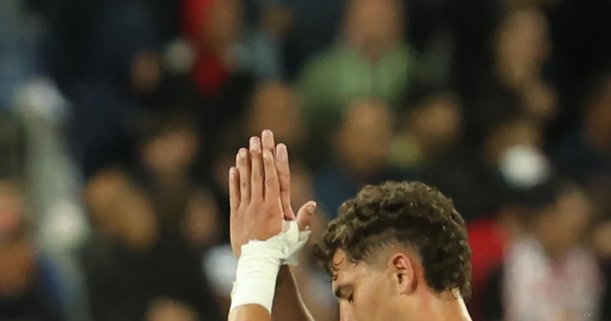 Cagliari scatenato sul mercato: ufficiale l'arrivo di Kofler, si tratta a oltranza per Sebastiano Esposito
