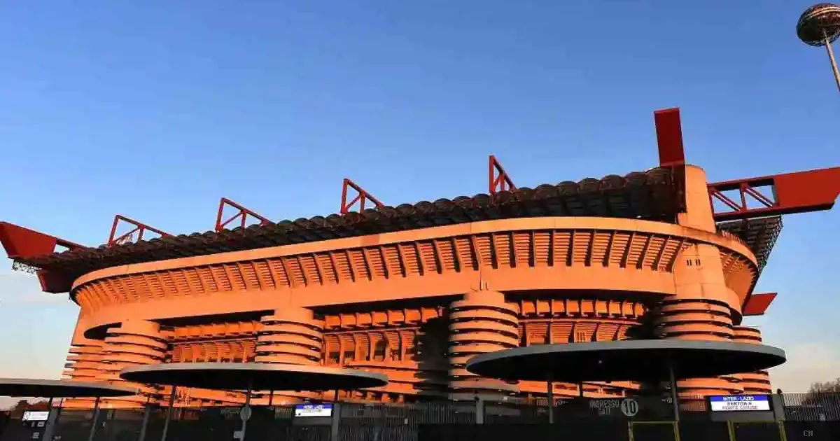 Euro 2032, Milano rischia il taglio: San Siro fuori se il nuovo stadio non sarà pronto entro il 2031