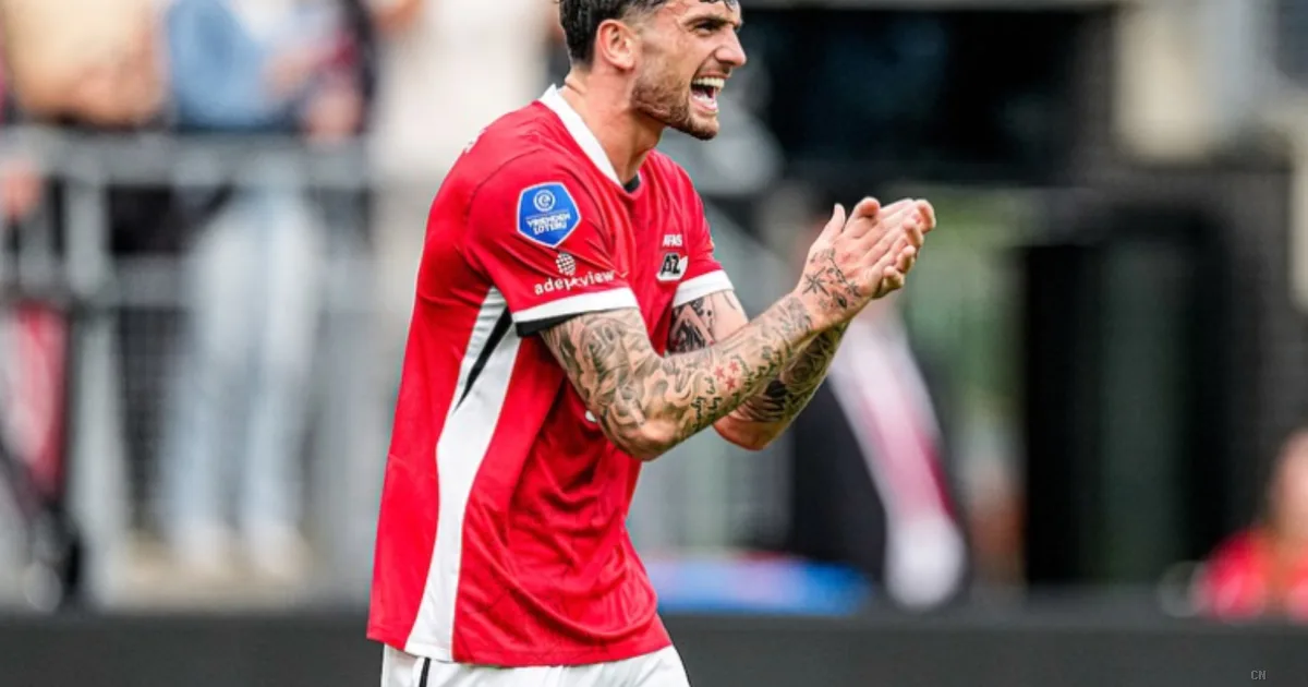 Il Real Betis prenota Troy Parrott: accordo vicino con l'AZ Alkmaar per 17 milioni di euro