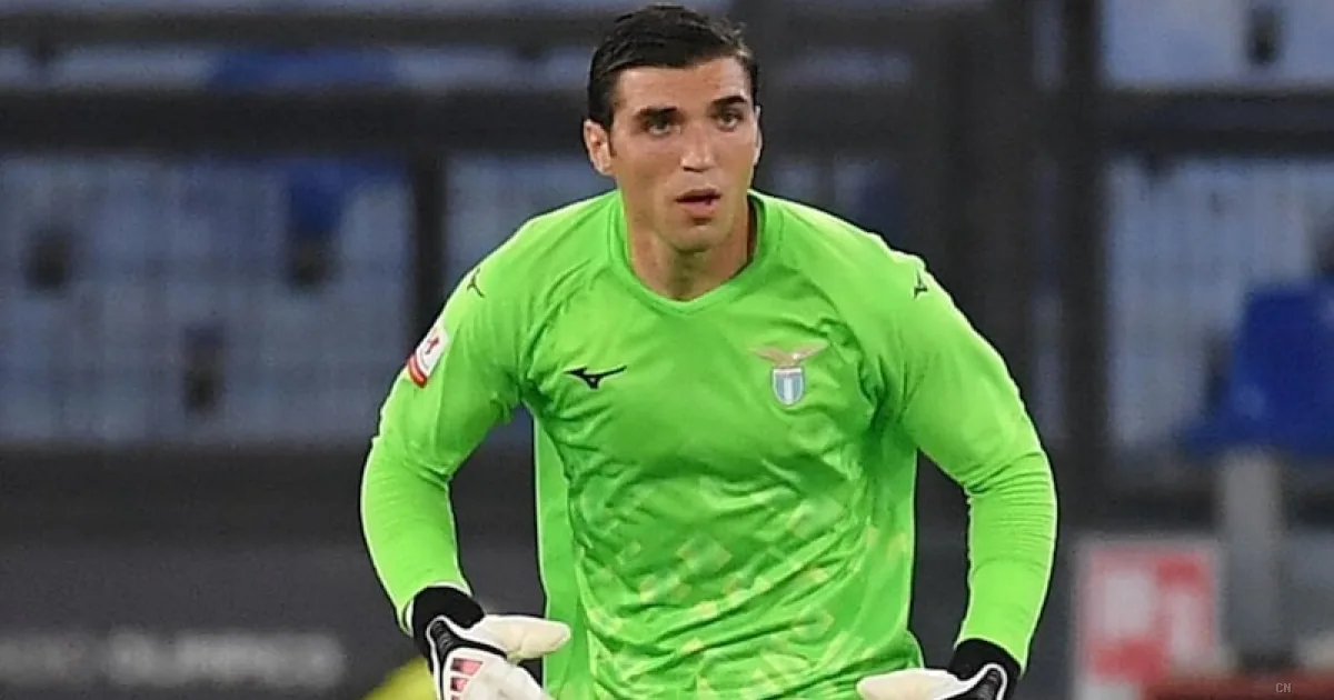Lazio, fiducia totale in Mandas: respinto l'assalto della Juventus per Di Gregorio e confermato il primato del greco