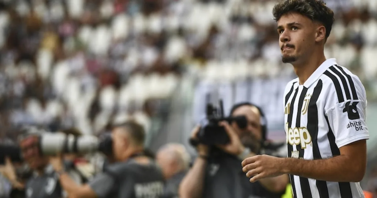 Juventus, colpo Alajbegovic: 32 milioni per blindare il futuro e rispondere all'Arsenal per Yildiz