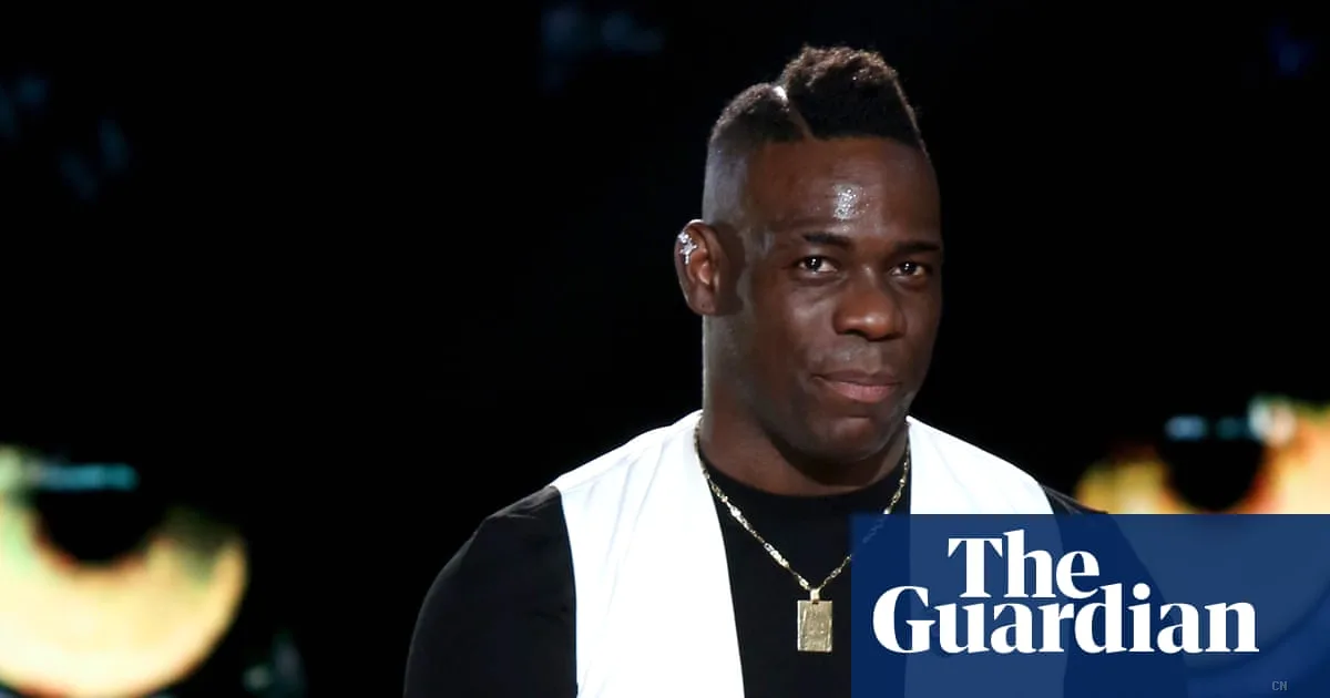 Mario Balotelli si confessa: la nuova vita in Arabia Saudita, il sogno con il fratello e l'analisi sul calcio italiano