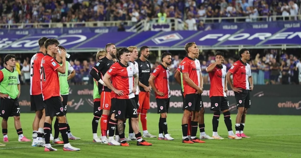 Fiorentina, umiliazione storica nel giorno del Centenario: il Frosinone travolge i viola al Franchi