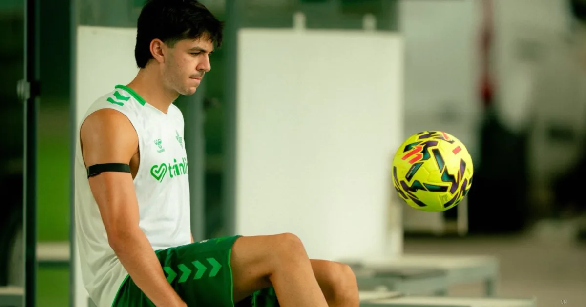 Betis, assalto finale al mercato: lunedì di cessioni per sbloccare il colpo Ceballos e rinforzare la mediana