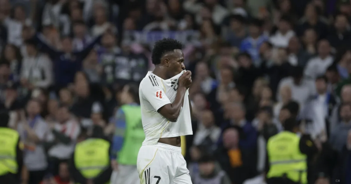 Vinicius Junior rinnova con il Real Madrid fino al 2032