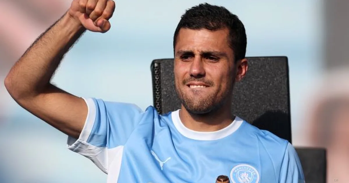 Clamoroso Rodri: l'agente annuncia l'addio al City, scelto il Barcellona al posto del Real Madrid