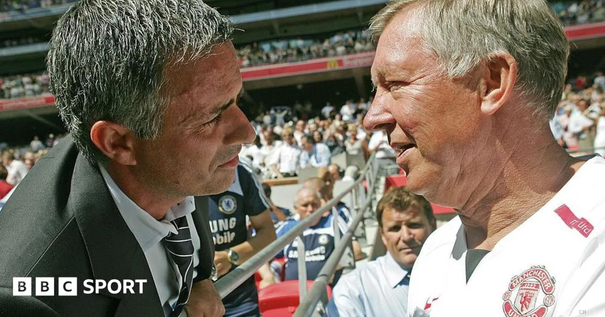 Mourinho e il clamoroso retroscena: "Avevo firmato con il Manchester United per il dopo Ferguson"
