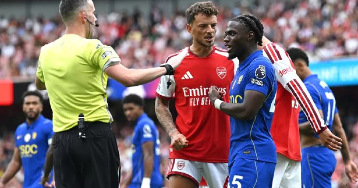 Arsenal, sospiro di sollievo per Gabriel: il verdetto dopo il derby e l'incrocio pericoloso con l'arbitro